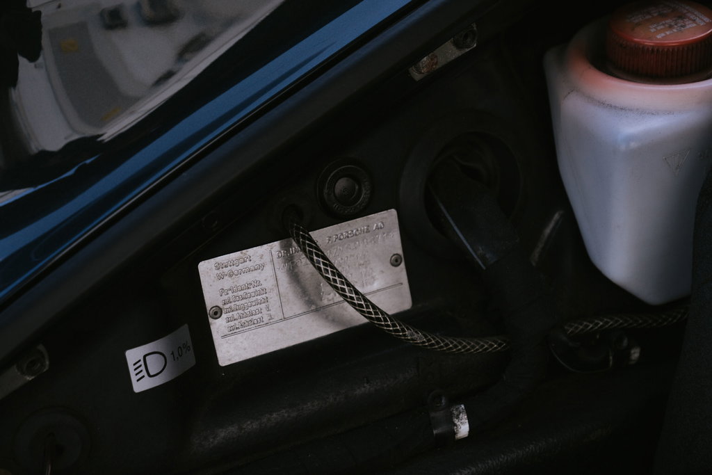 Porsche 964 Carrera 4