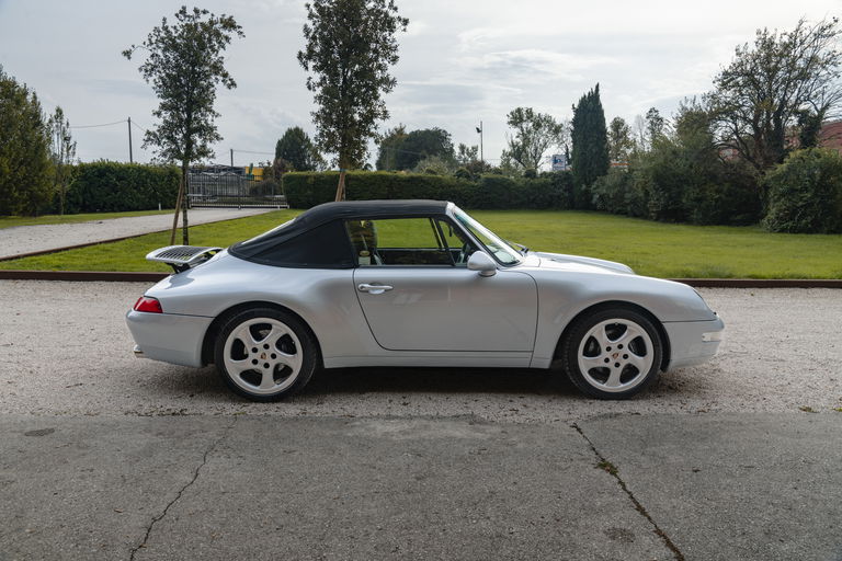 Porsche 993 Carrera