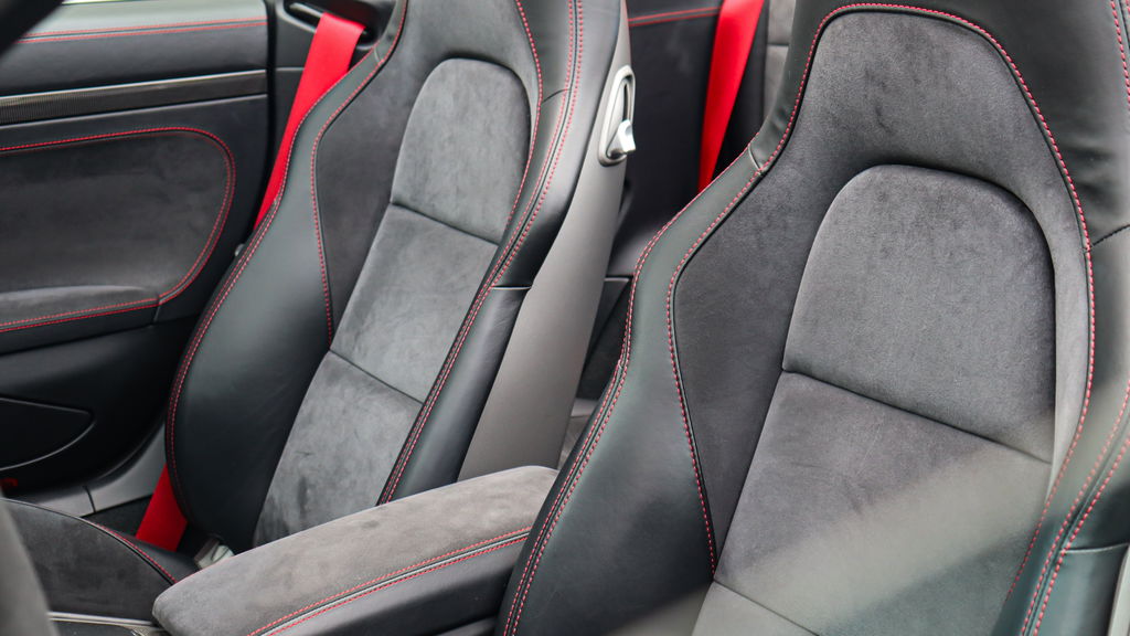 Porsche 991.2 Carrera GTS