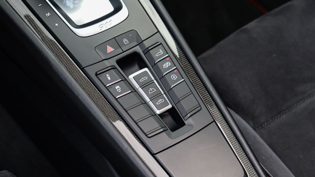 Porsche 991.2 Carrera GTS