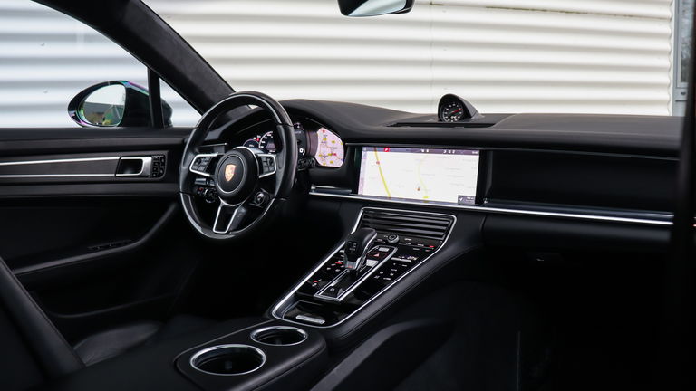 Porsche Panamera GTS