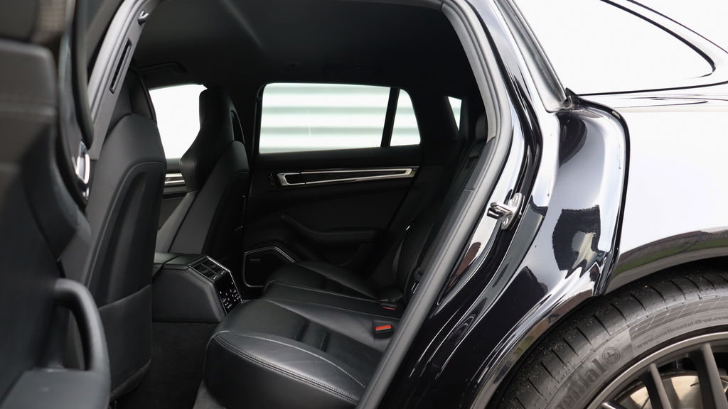 Porsche Panamera 4S