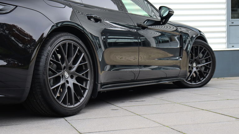 Porsche Panamera 4S