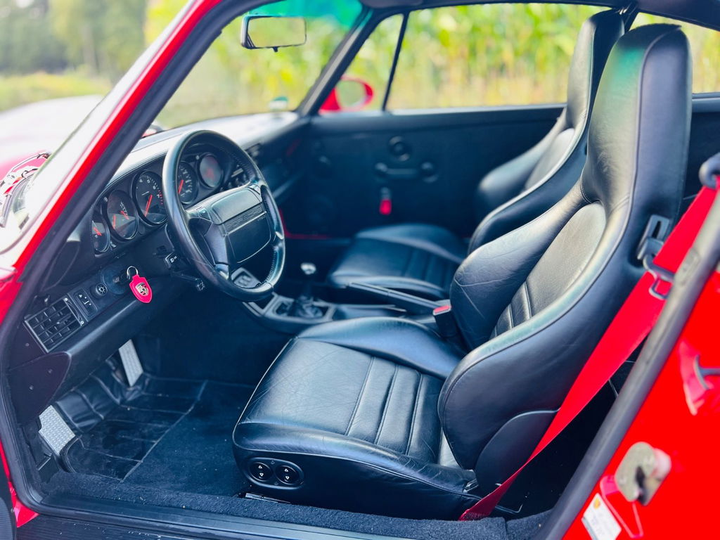 Porsche 964 Carrera 4 WTL