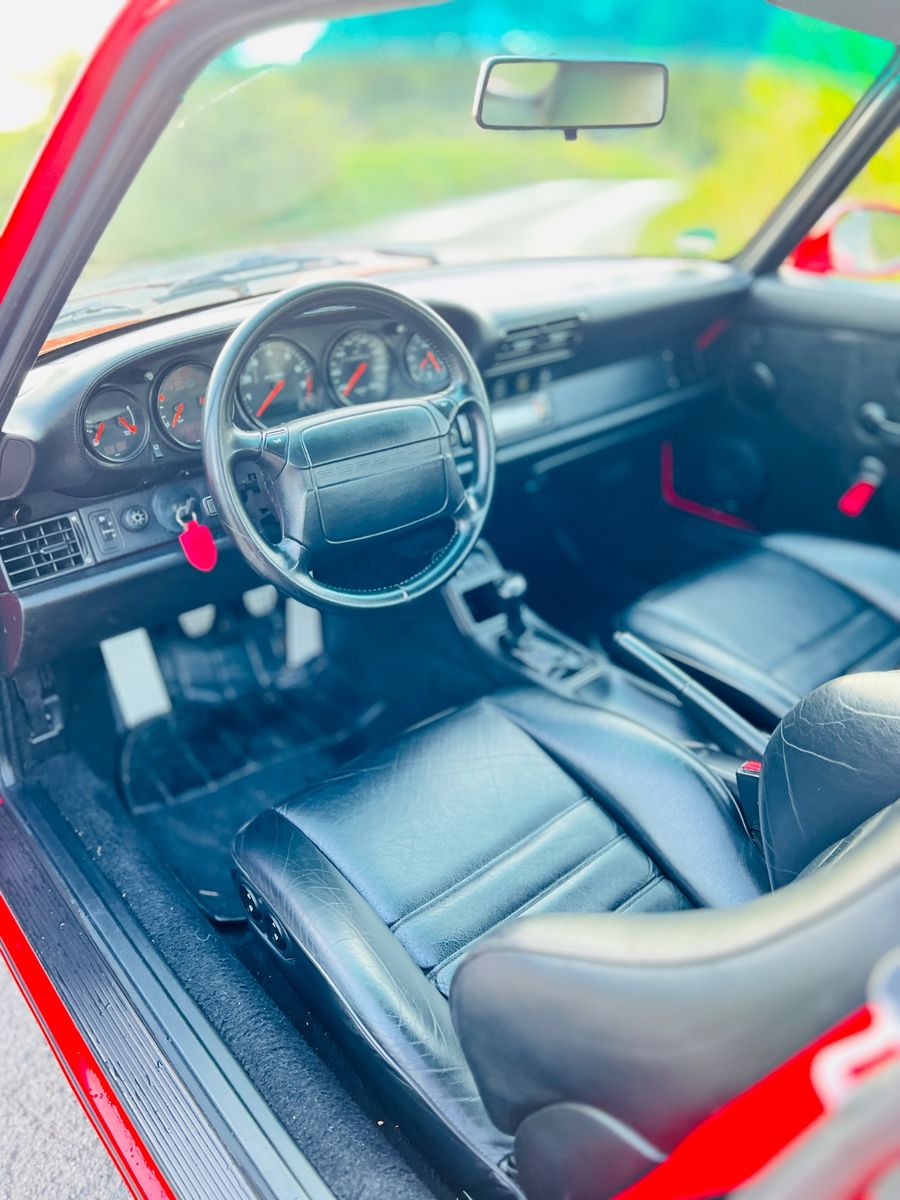 Porsche 964 Carrera 4 WTL