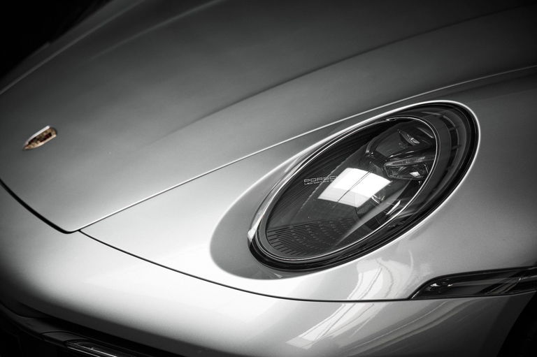 Porsche 992 Carrera T