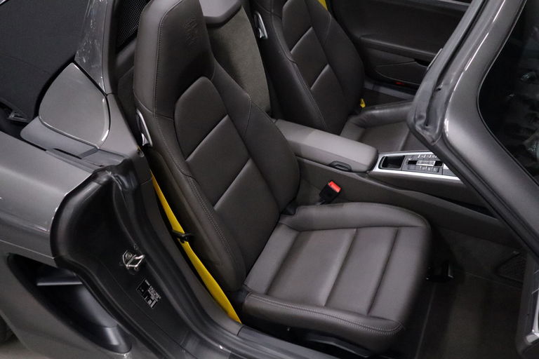 Porsche 981 Boxster S