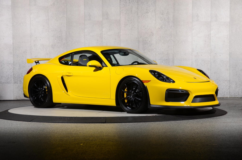 Porsche 981 Cayman GT4