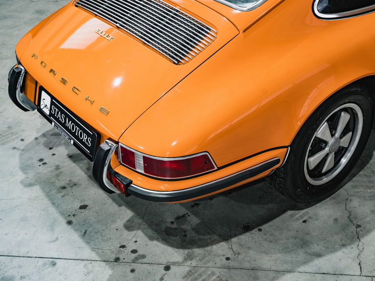 Porsche 911 T