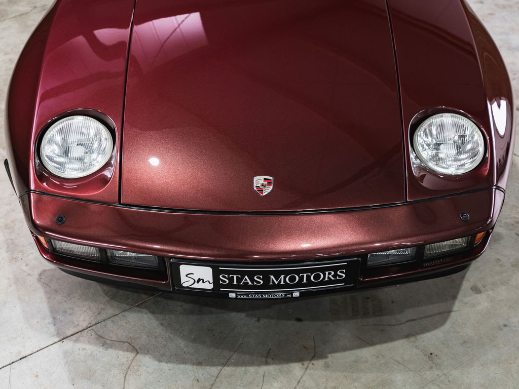 Porsche 928 S