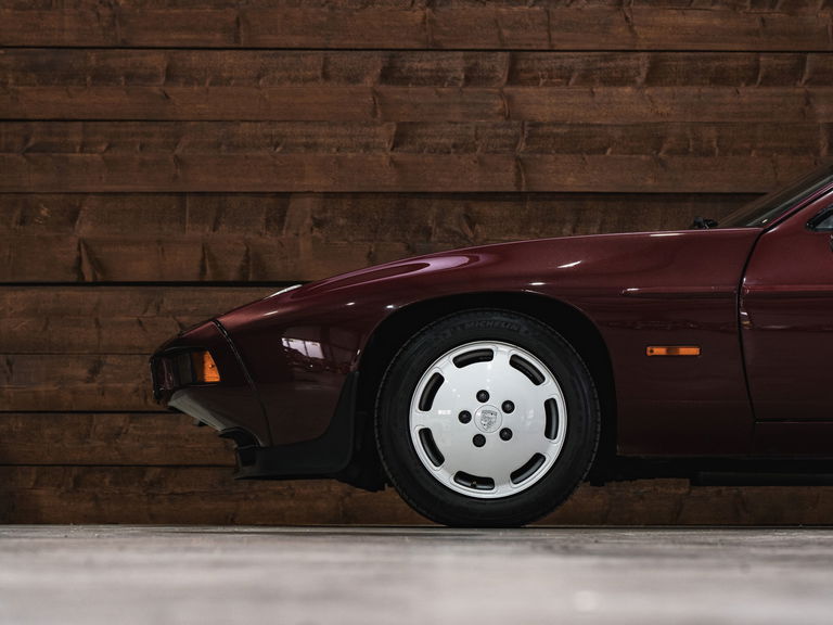 Porsche 928 S