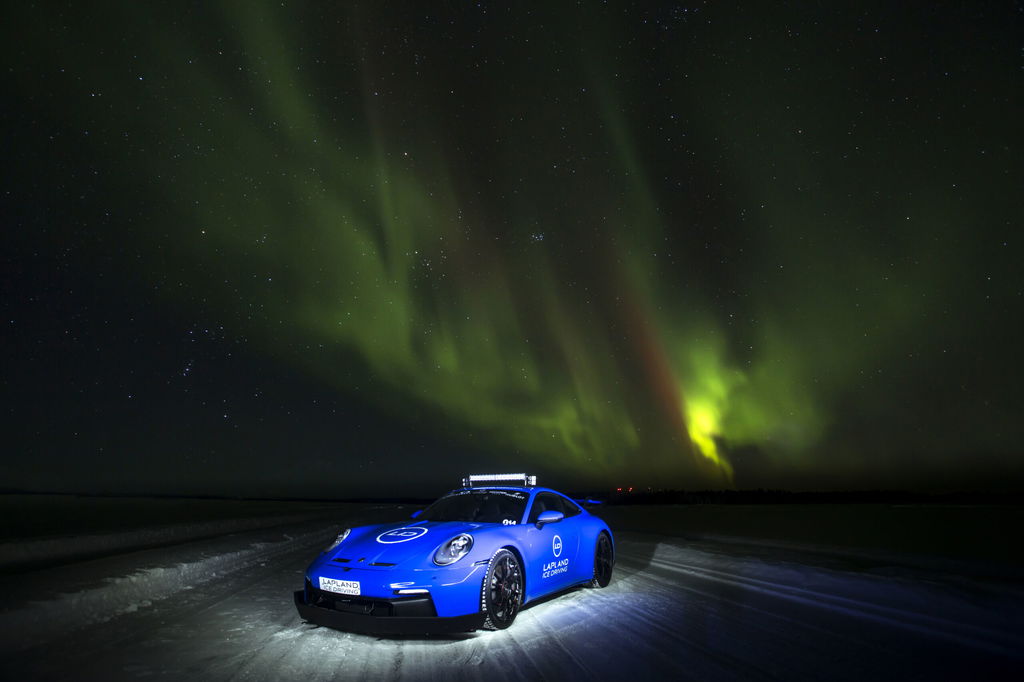 Lapland Ice Driving – Driften im 911 GT3 mit bis zu 200 km/h!
