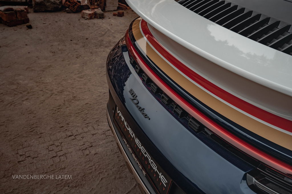 Porsche 911 Dakar