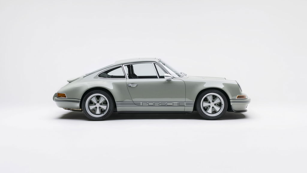 Porsche 911 Backdate