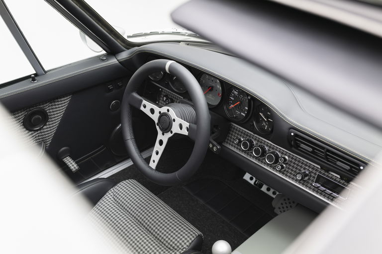 Porsche 911 Backdate