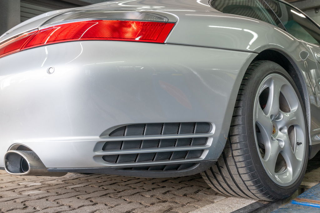 Porsche 996 Carrera 4S