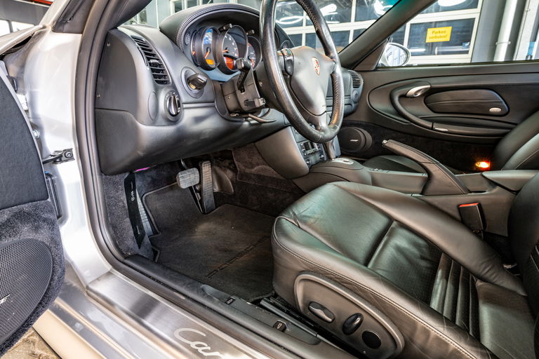 Porsche 996 Carrera 4S