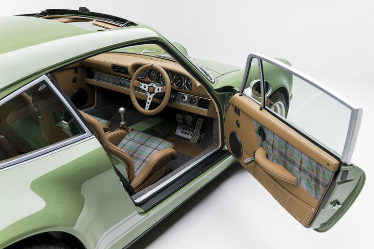 Porsche 911 Backdate