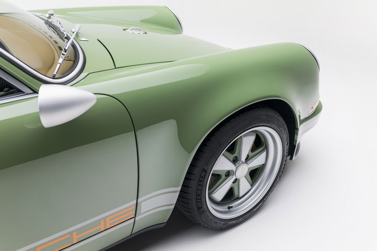 Porsche 911 Backdate