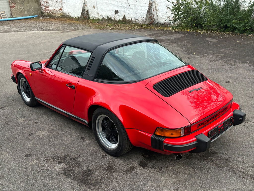Porsche 911 SC