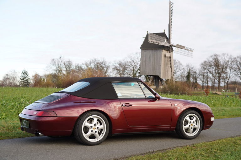 Porsche 993 Carrera 4