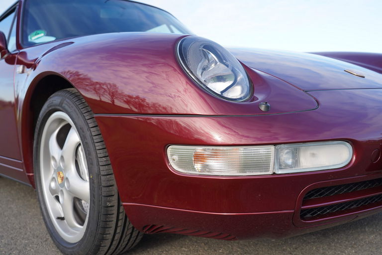 Porsche 993 Carrera 4
