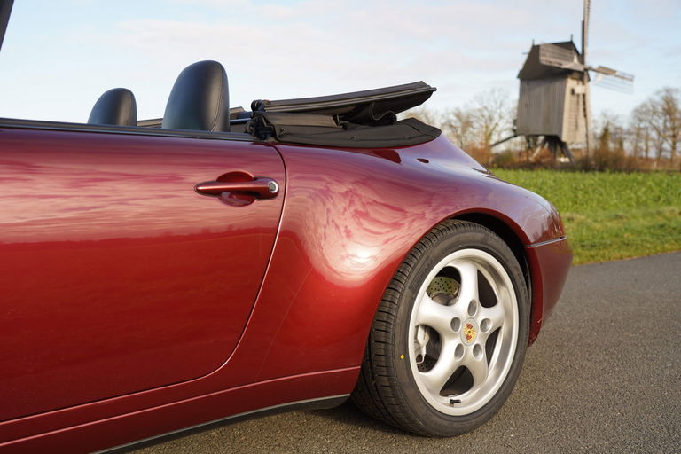 Porsche 993 Carrera 4