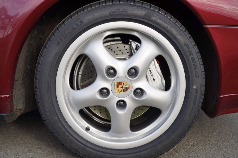 Porsche 993 Carrera 4