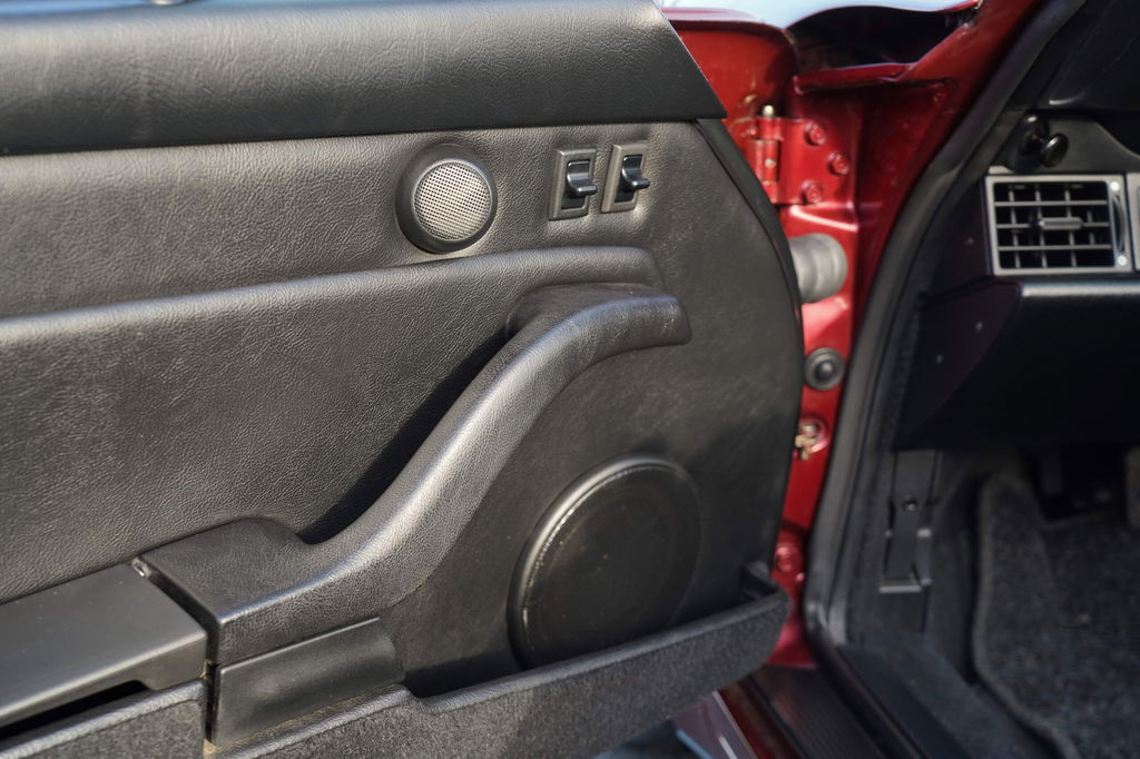 Porsche 993 Carrera 4