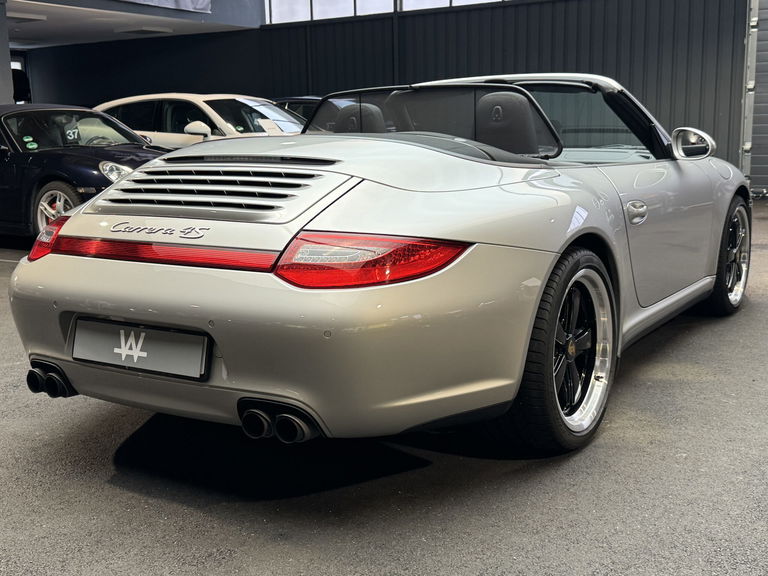 Porsche 997.2 Carrera 4S
