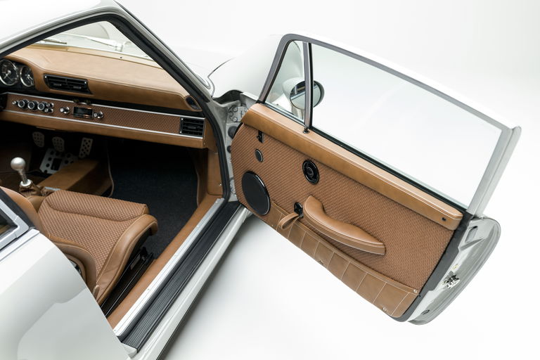 Porsche 911 Backdate