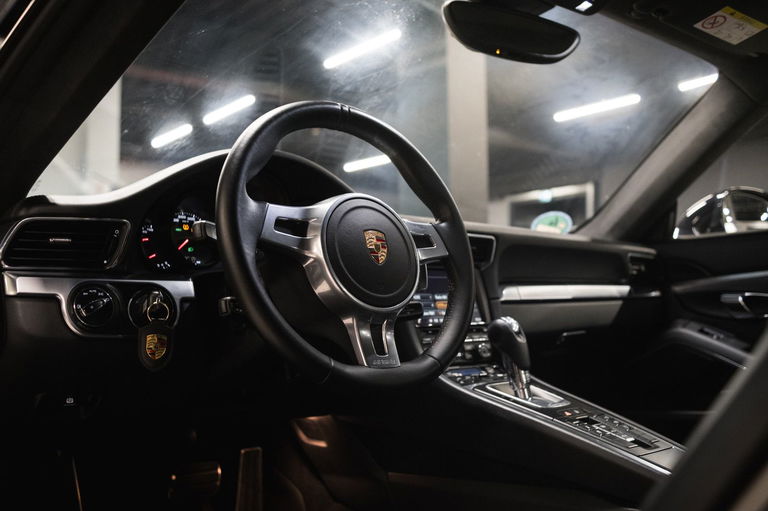 Porsche 991 Carrera 4