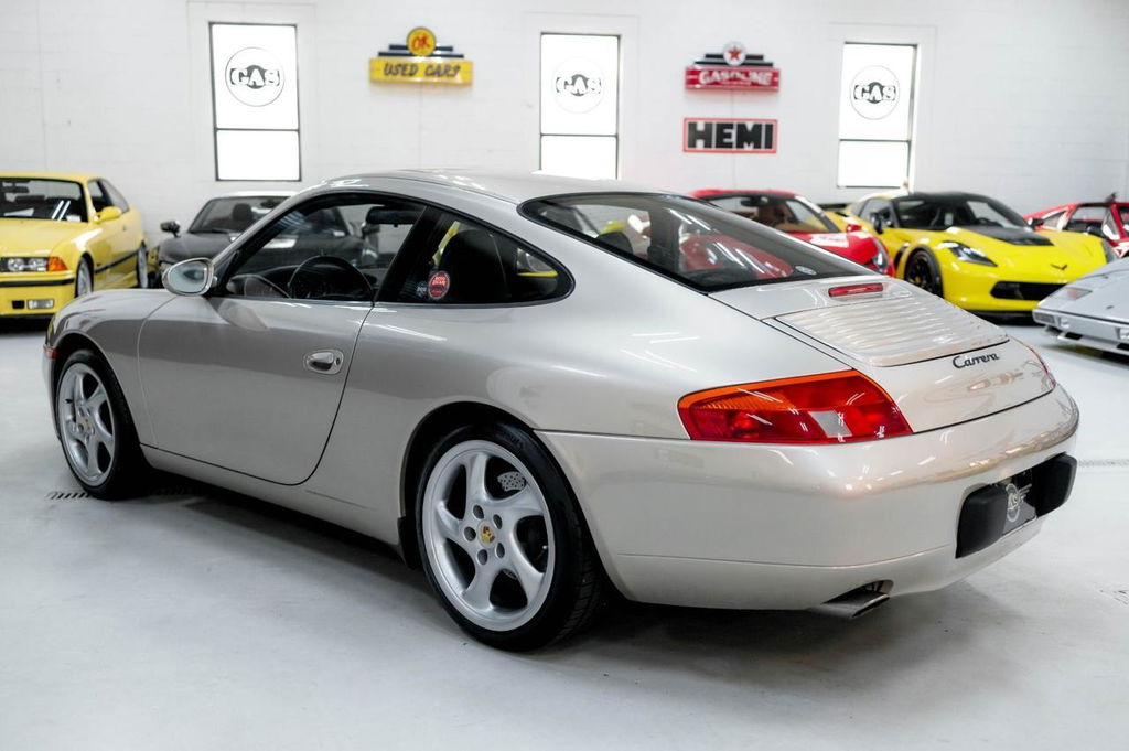Porsche 996 Carrera