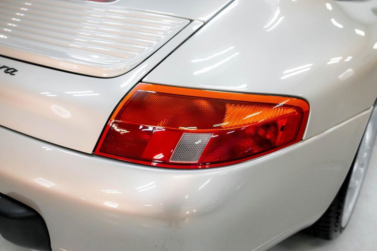 Porsche 996 Carrera