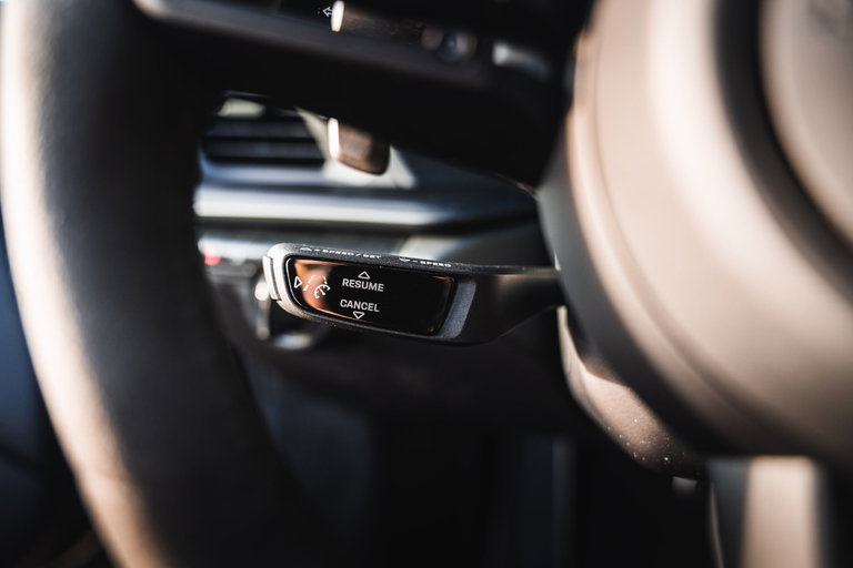 Porsche 992 Carrera 4 GTS