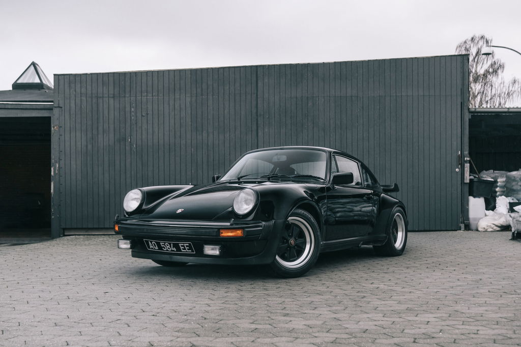 Porsche 911 Turbo 3.3