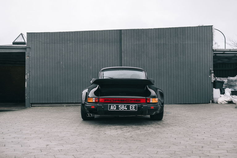 Porsche 911 Turbo 3.3