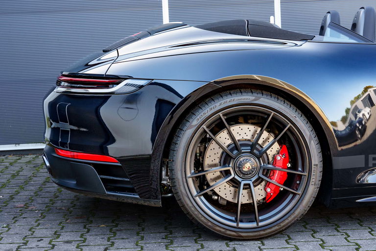 Porsche 992 Carrera GTS