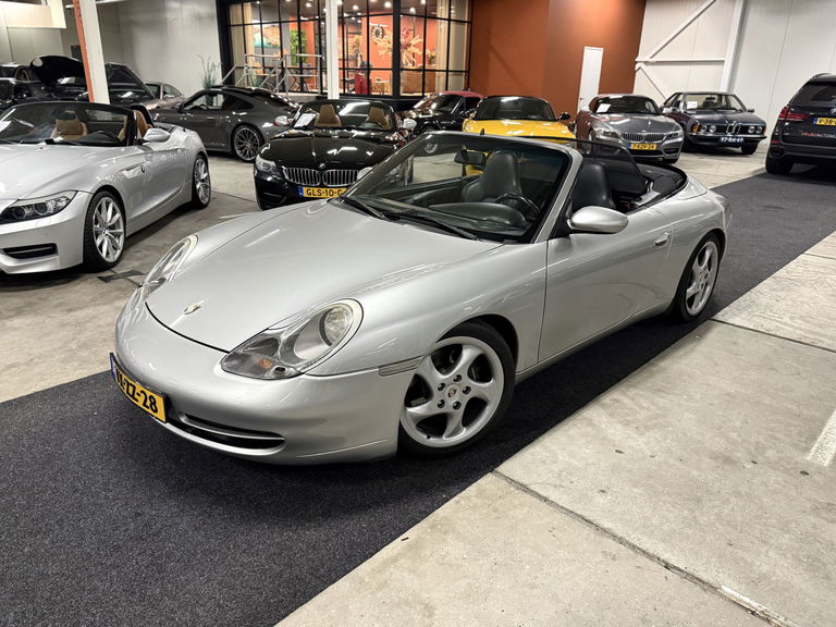 Porsche 996 Carrera