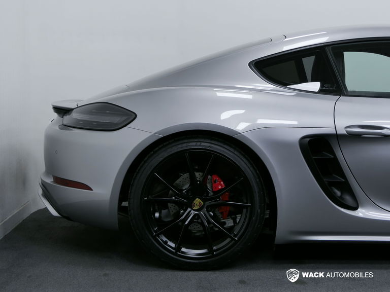 Porsche 718 Cayman GTS