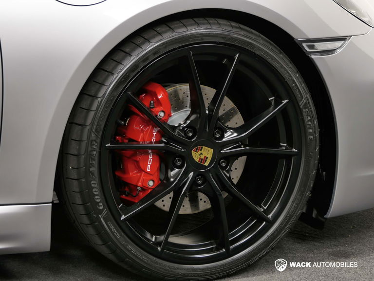 Porsche 718 Cayman GTS