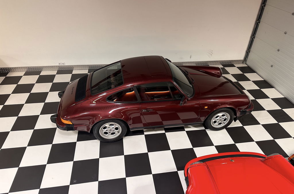 Porsche 911 Carrera 3.2