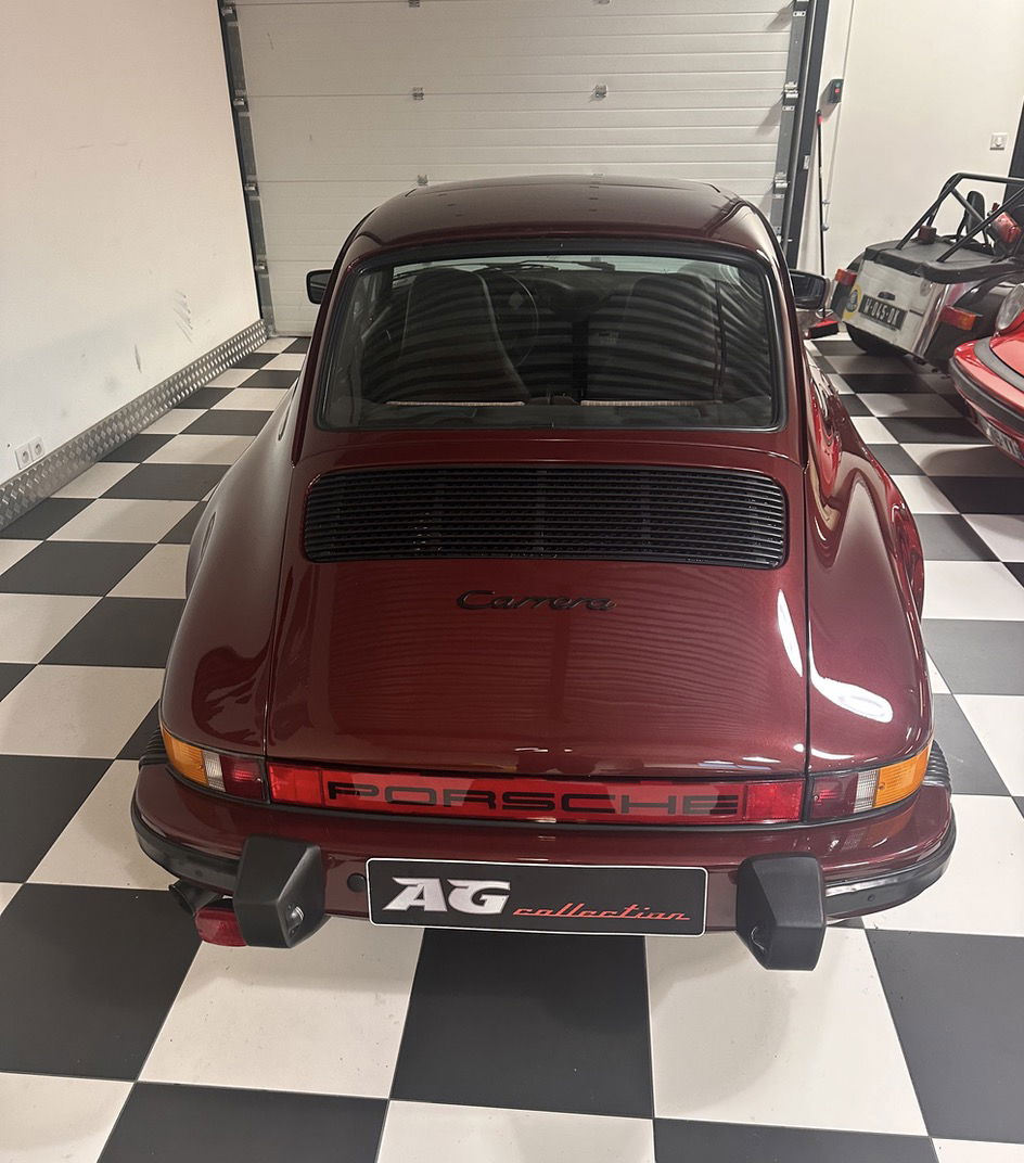 Porsche 911 Carrera 3.2