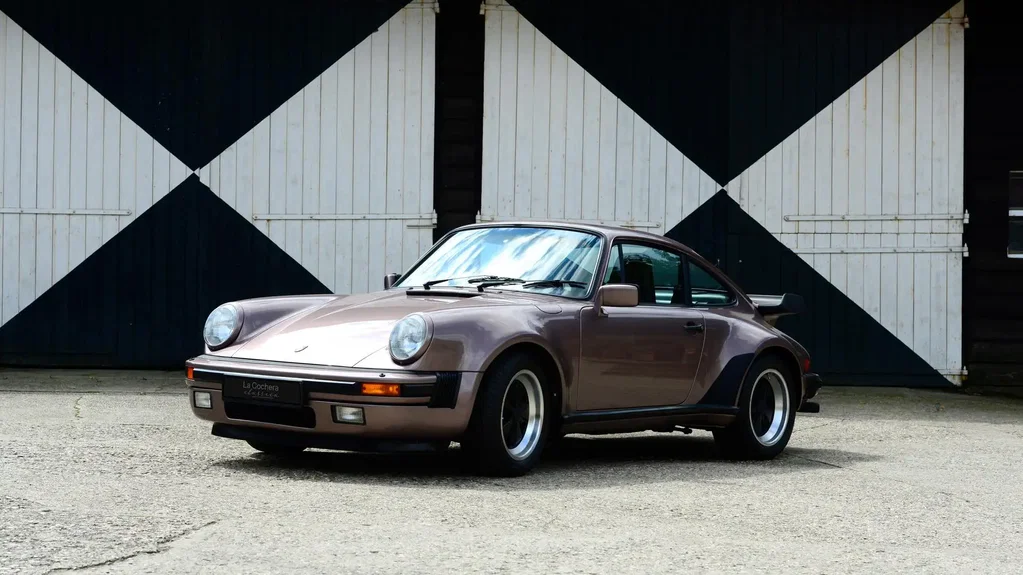 Porsche 911 Turbo 3.3