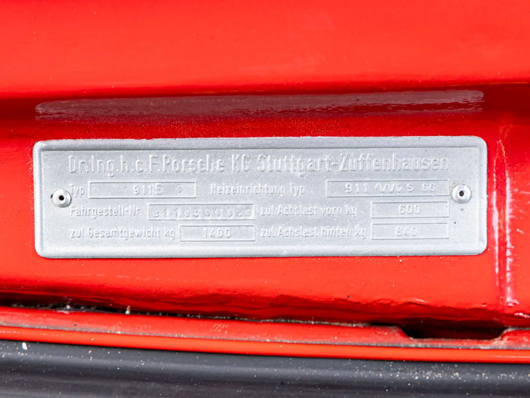 Porsche 911 S (F-Modell)