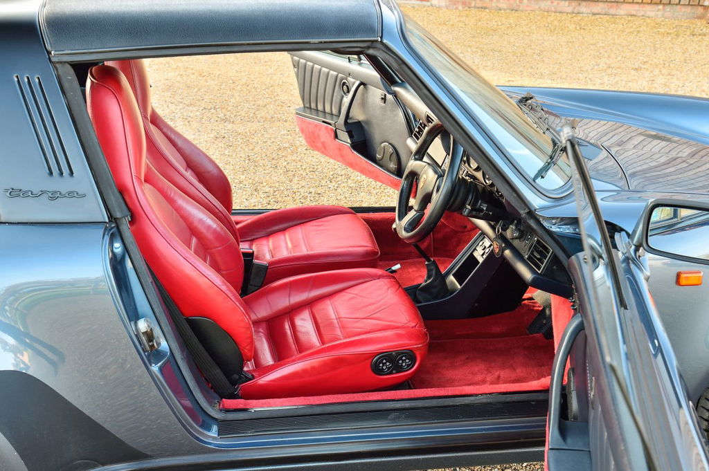 Porsche 911 Carrera 3.2 Supersport