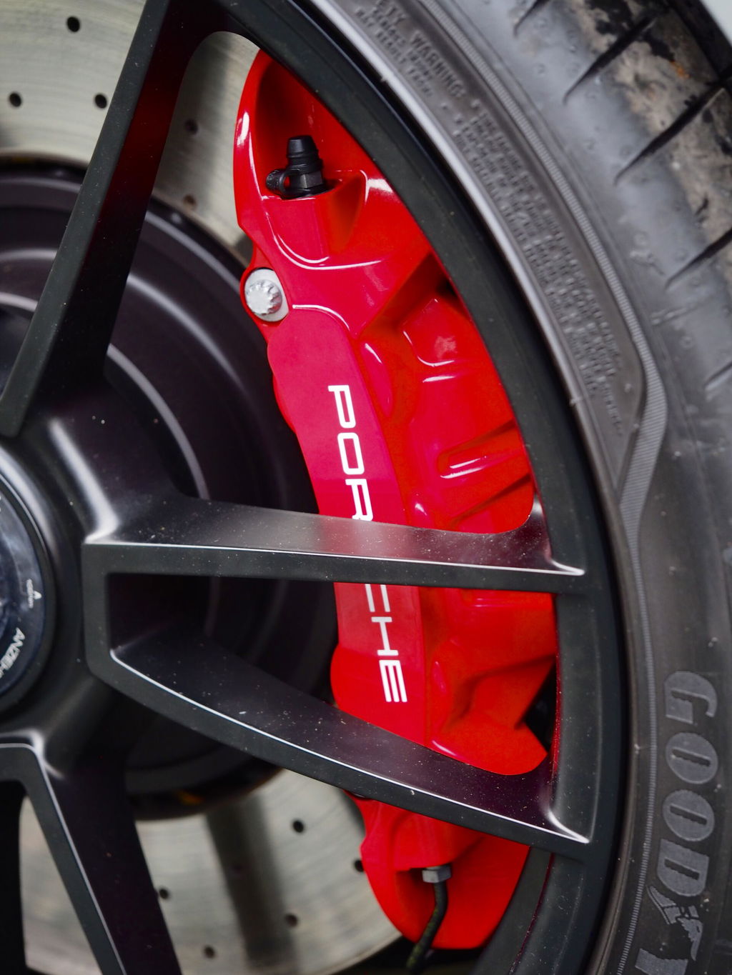 Porsche 992 Carrera GTS