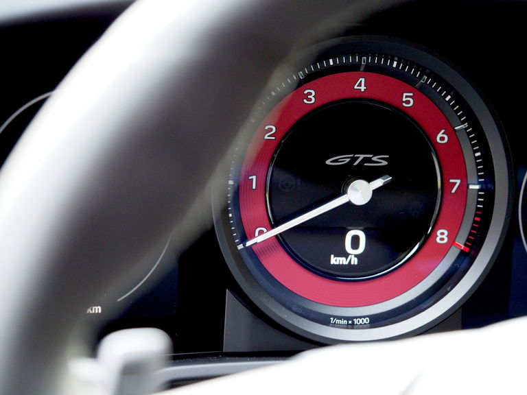 Porsche 992 Carrera GTS