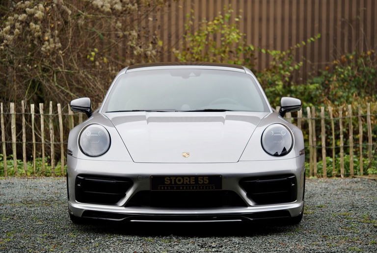 Porsche 992 Carrera GTS