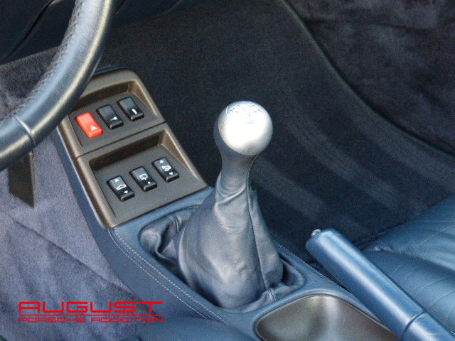 Porsche 993 Carrera 4S